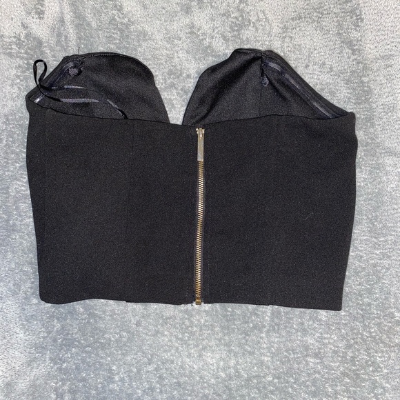 Black Chic Crop Top - Picture 2 of 2